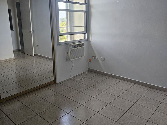5th image of 60 Avenue 401 Wnston Churchill Villas Del Senorial