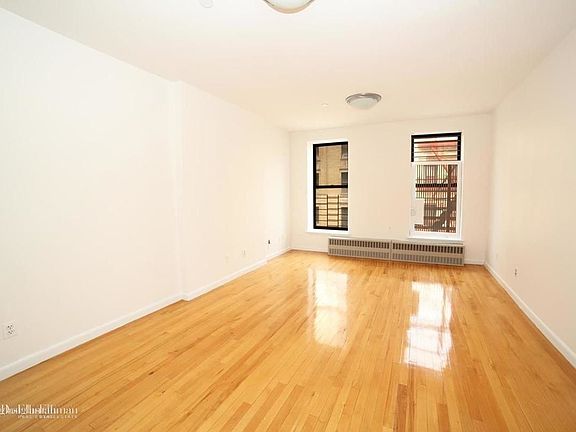 2nd image of 280 W 113th St APT 4B