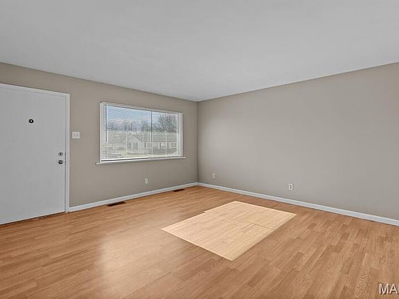 4th image of 1155 Mullanphy Rd