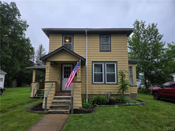 21 Grove St, Cuba, NY 14727
