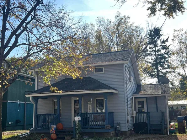 140 Seeley St, Adrian, MI 49221