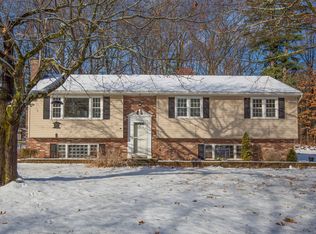 32 Michele Dr, Somers, CT 06071