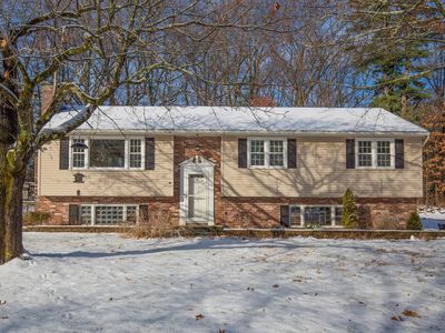 32 Michele Drive, Somers, CT, 06071