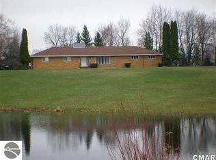8266 W Howard City Edmore Rd, Lakeview, MI 48850