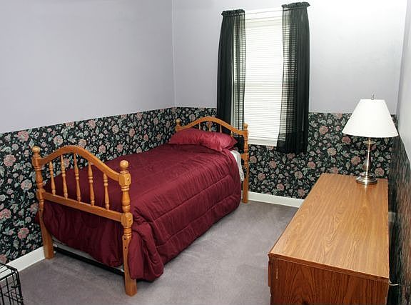 2nd Bedroom