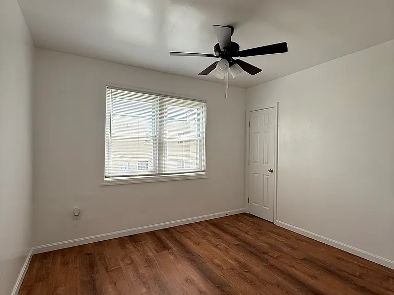 4500 Hunt Pl NE #2 — Photo 6