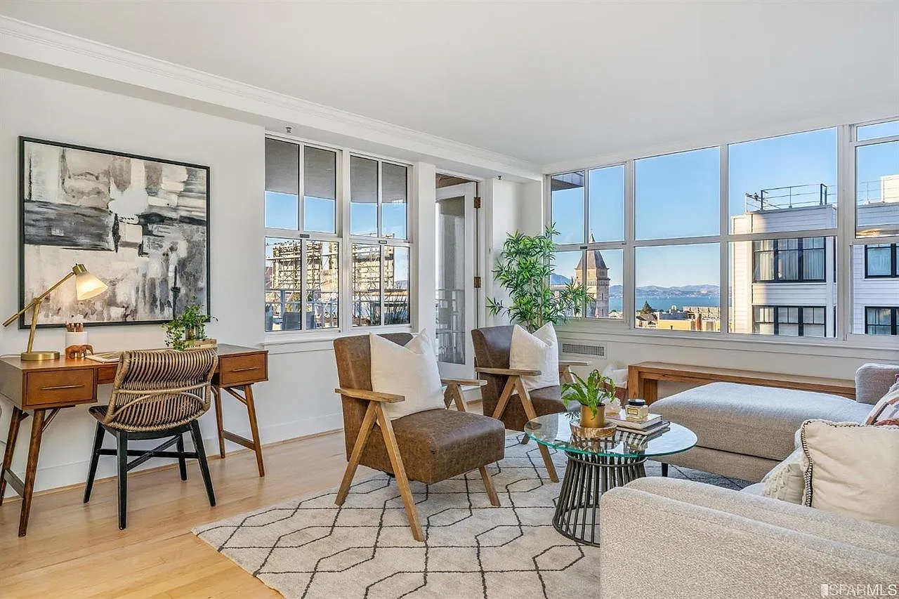 2 bed, 1103 sqft, $7,680 — Photo 3