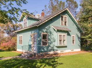 115 Cherry Ave N, Braham, MN 55006