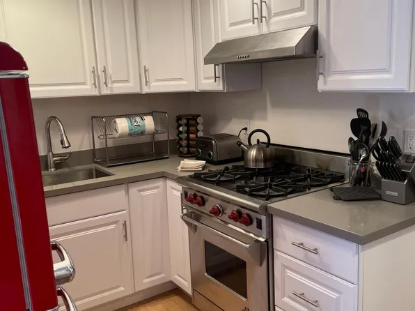 (undisclosed Address), Fairfax, CA 94930