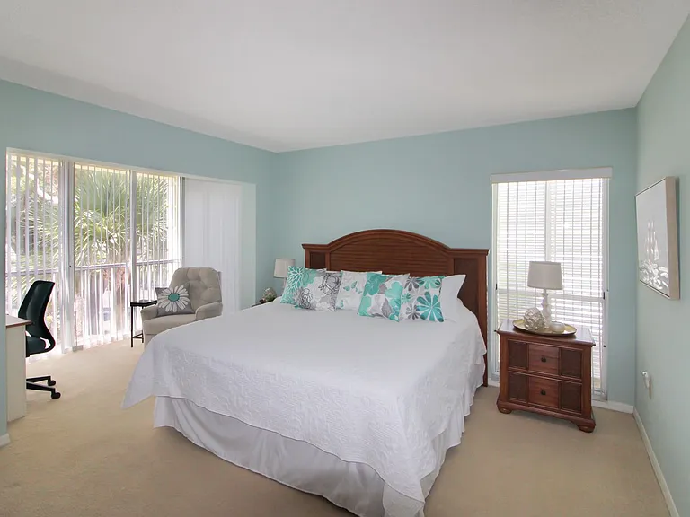441 Cerromar Ln #404 — Photo 10
