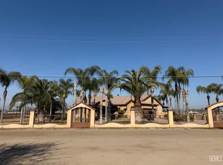 6328 Sugarloaf Ln, Bakersfield, CA 93307
