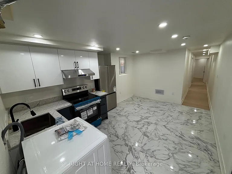 31 Orleans Dr #BASEMENT — Photo 14