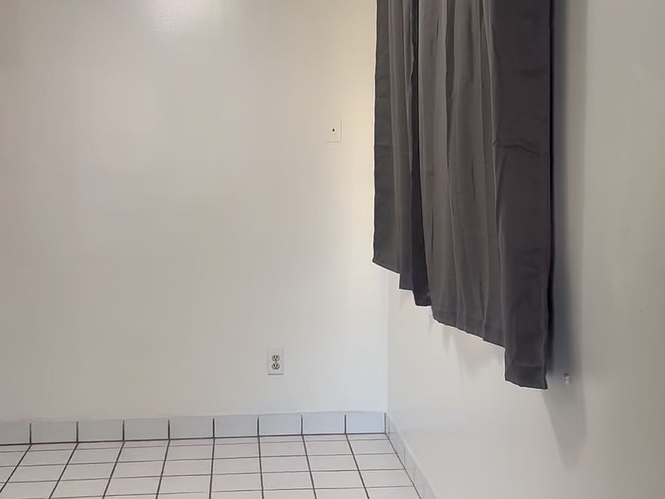 1st image of 1014 Buena Vista St APT 5