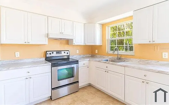 2 bed, 800 sqft, $1,100 — Photo 2