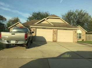 2420 S Rill St, Rogers, AR 72758