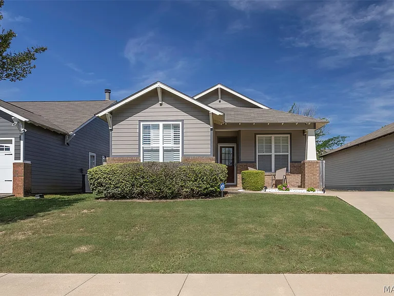 3909 Brookshire Way — Photo 2