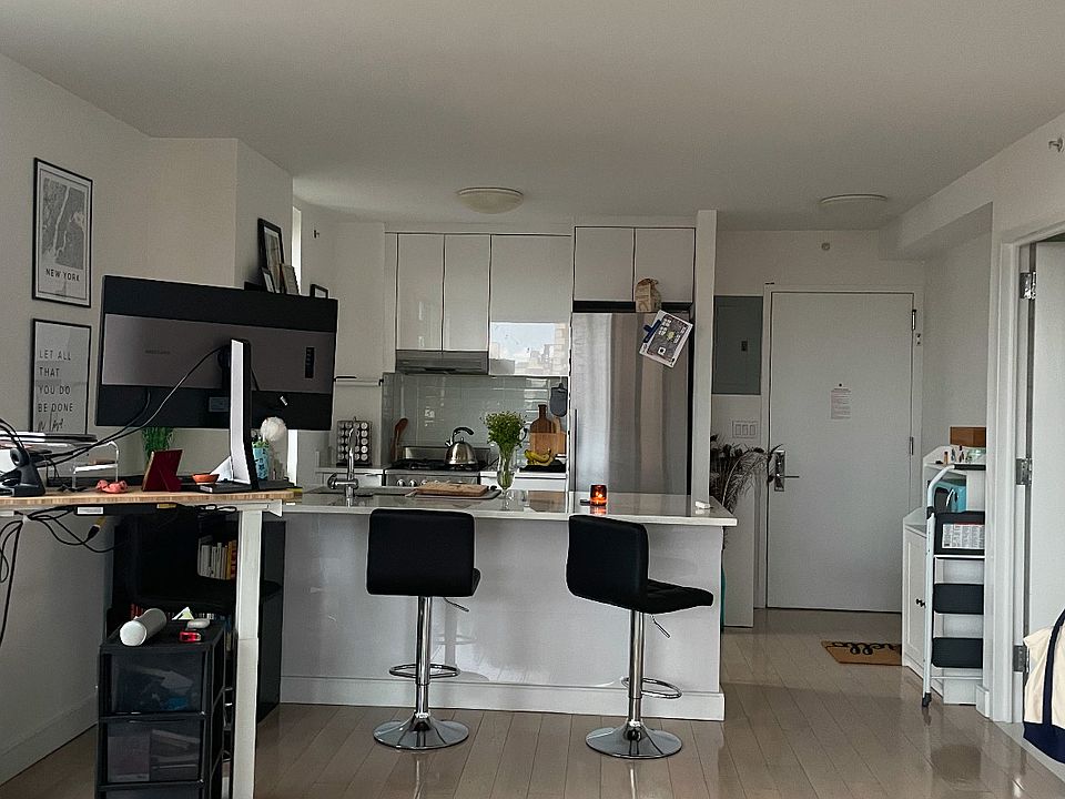 1st image of 2740 21st St APT 5C
