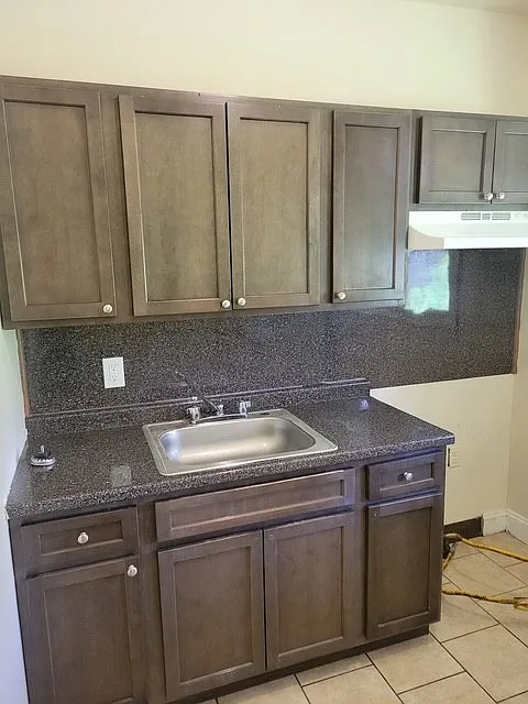 3 bed, 1116 sqft, $1,595 — Photo 3