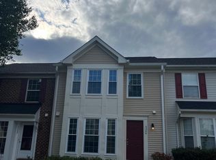 9254 Kristy Dr, Manassas Park, VA