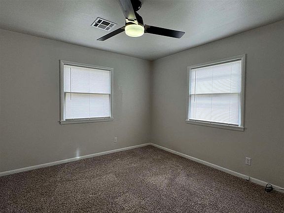 5th image of 206 C Ave