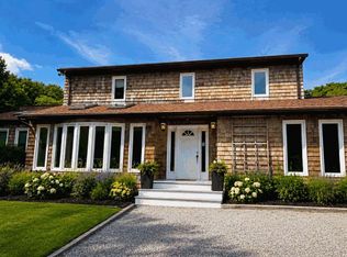 13 Buttercup Ln, Westhampton, NY 11977