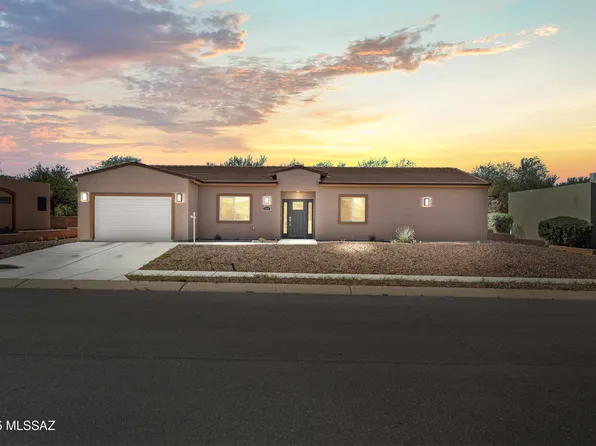 1960 S San Vincent Dr, Green Valley, AZ 85614