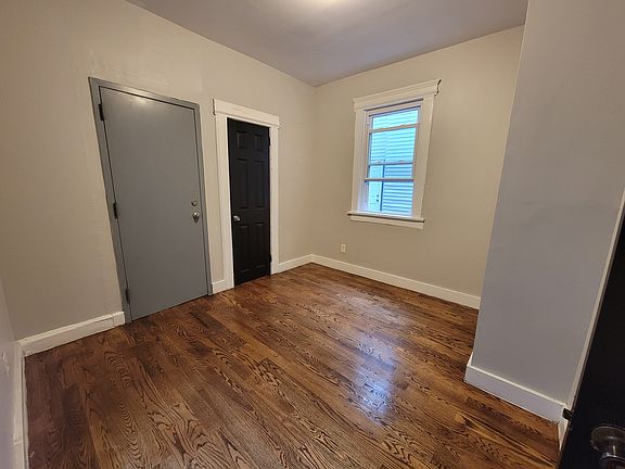 3rd image of 277 S Clinton St #1E