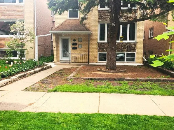 3823 N Kenneth Ave, Chicago, IL 60641