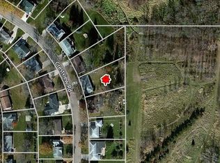 1330 Crestview Rd, Albert Lea, MN 56007