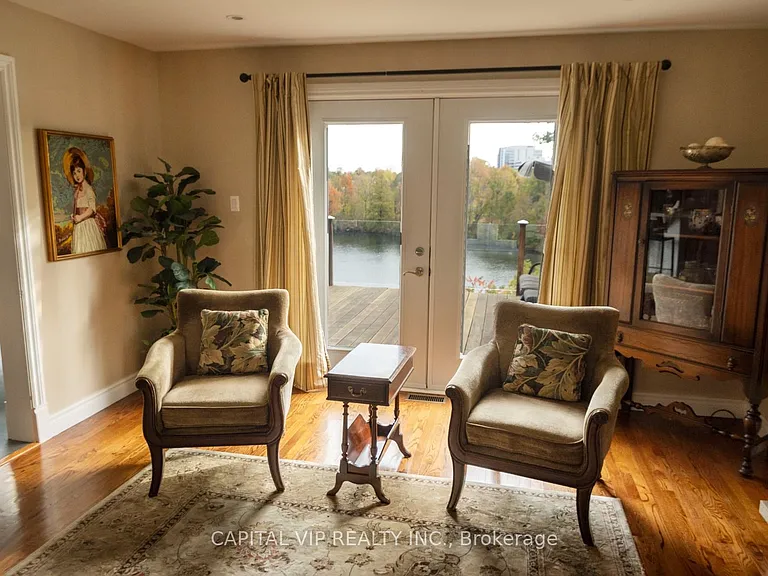 4 Wellsmere Ct — Photo 9