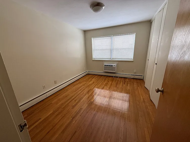 410 Prospect Ave — Photo 5