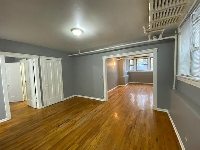 1st image of 1208 W Montrose Ave #G
