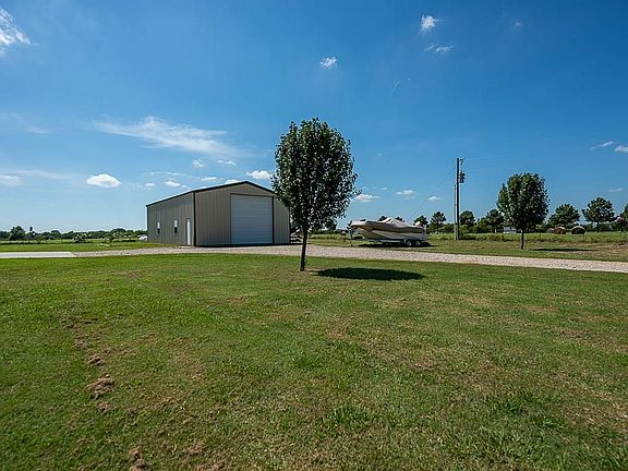 2nd image of 1580 Farm Road 2653 S