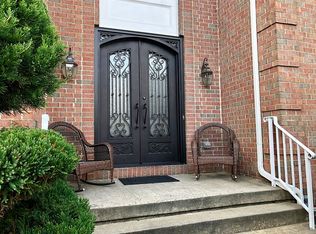 101 Princeton Oval, Freehold, NJ 07728