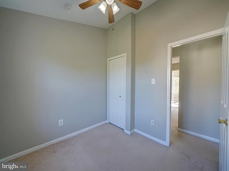 9314 Lawson Ln — Photo 29