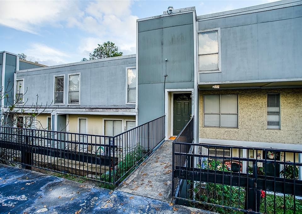 1st image of 781 Country Place Dr APT 2090