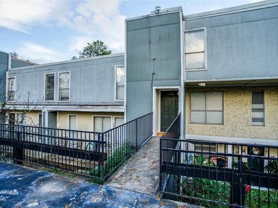 781 Country Place Dr APT 2090, Houston, TX, 77079