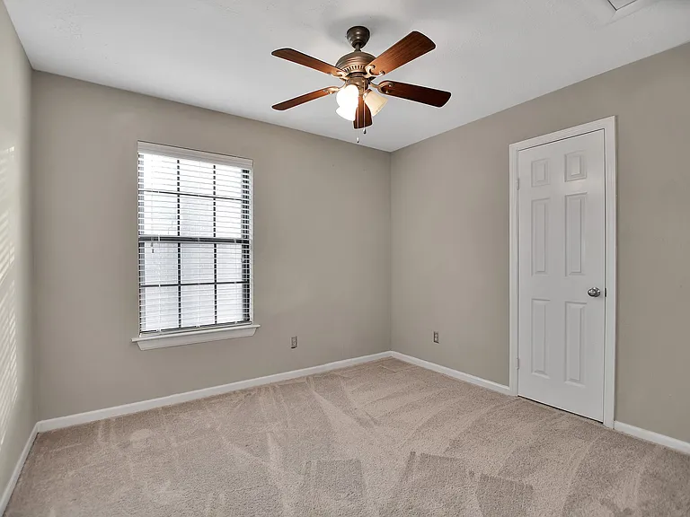 20431 Lone Star Oak St — Photo 13