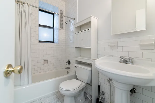 Rented by Corcoran | media 3