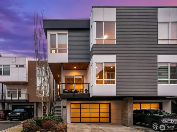 217 4th Court S #7, Kirkland, WA 98033