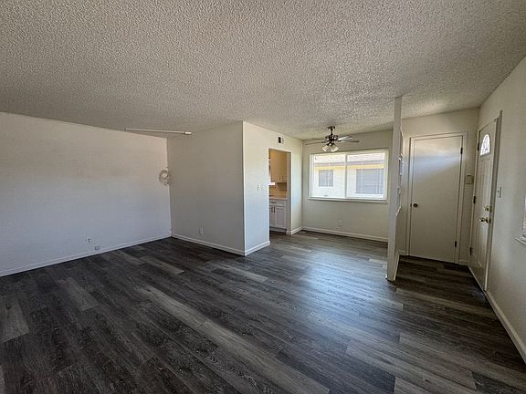 4th image of 1410 Occidental Ave Unit 4