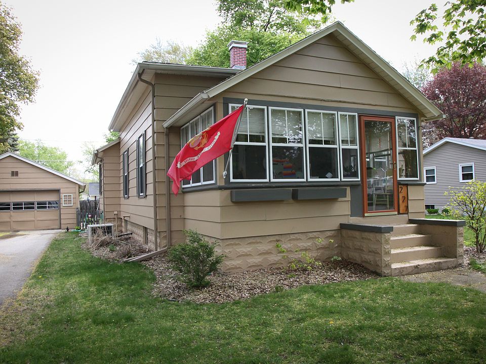 1st image of 227 N Lindy St