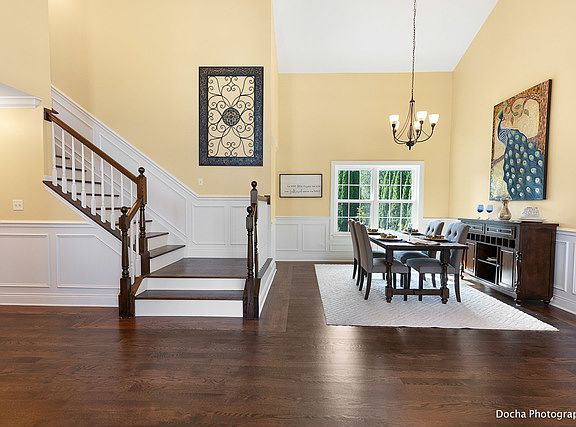 2nd image of 1119 Callaway Dr W