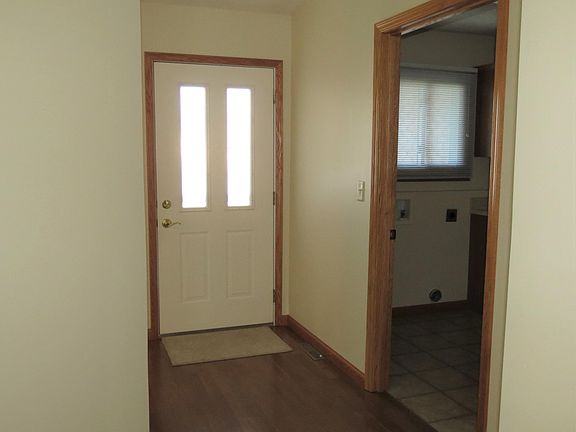 3rd image of 1268 Turner Dr