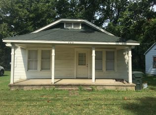 225 S High St, Covington, TN 38019