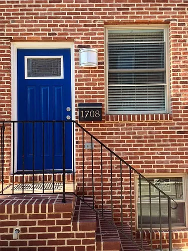 1708 Marshall St Photo 1