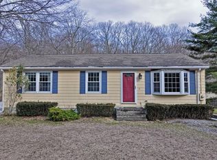 438 Chestnut Hill Rd, Millville, MA 01529