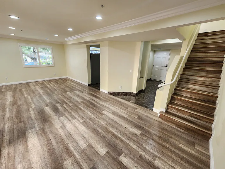 420 Riverdale Dr #11 — Photo 27