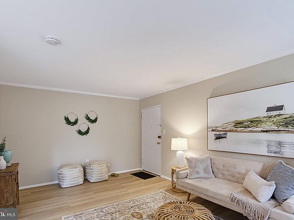 4th image of 5101 Crossfield Ct APT 12