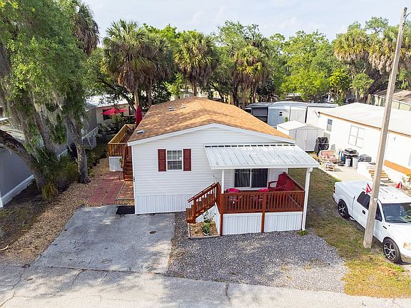 2nd image of 8518 Gibsonton Dr Lot 141